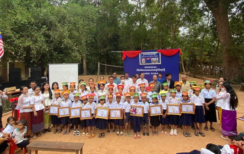 [캄보디아 소식] 2023년 꼭트넛 초등학교 입학식이 있었습니다 